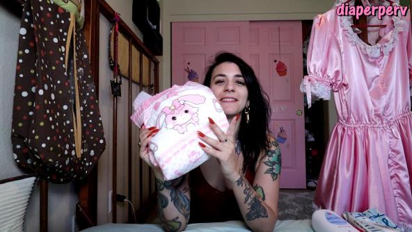 Wife Mia Hope makes you her cucky sissy in chastity